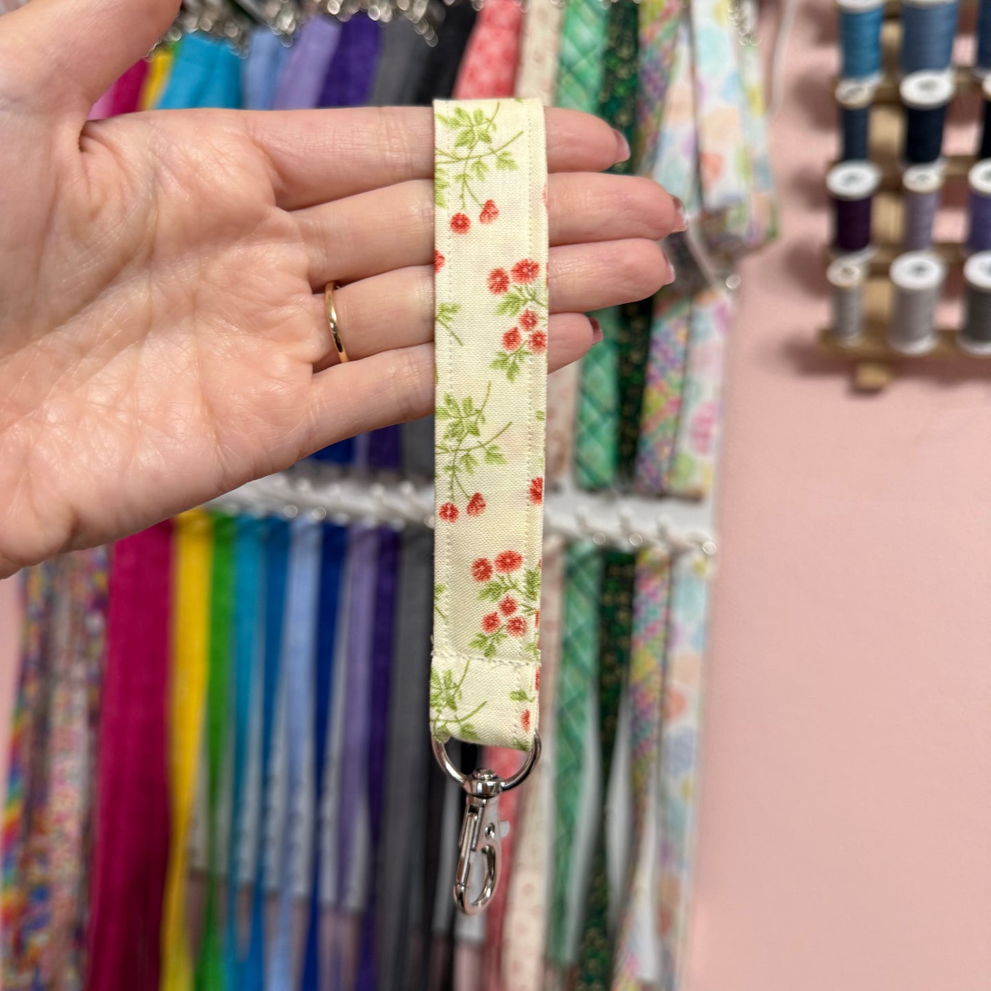 Cream and Red Floral Wristlet