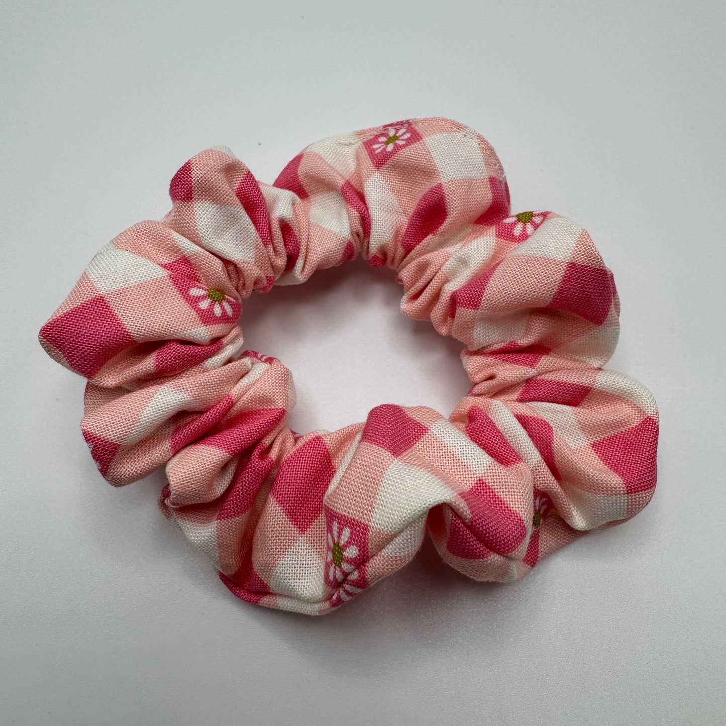 Pink Floral Plaid Scrunchie