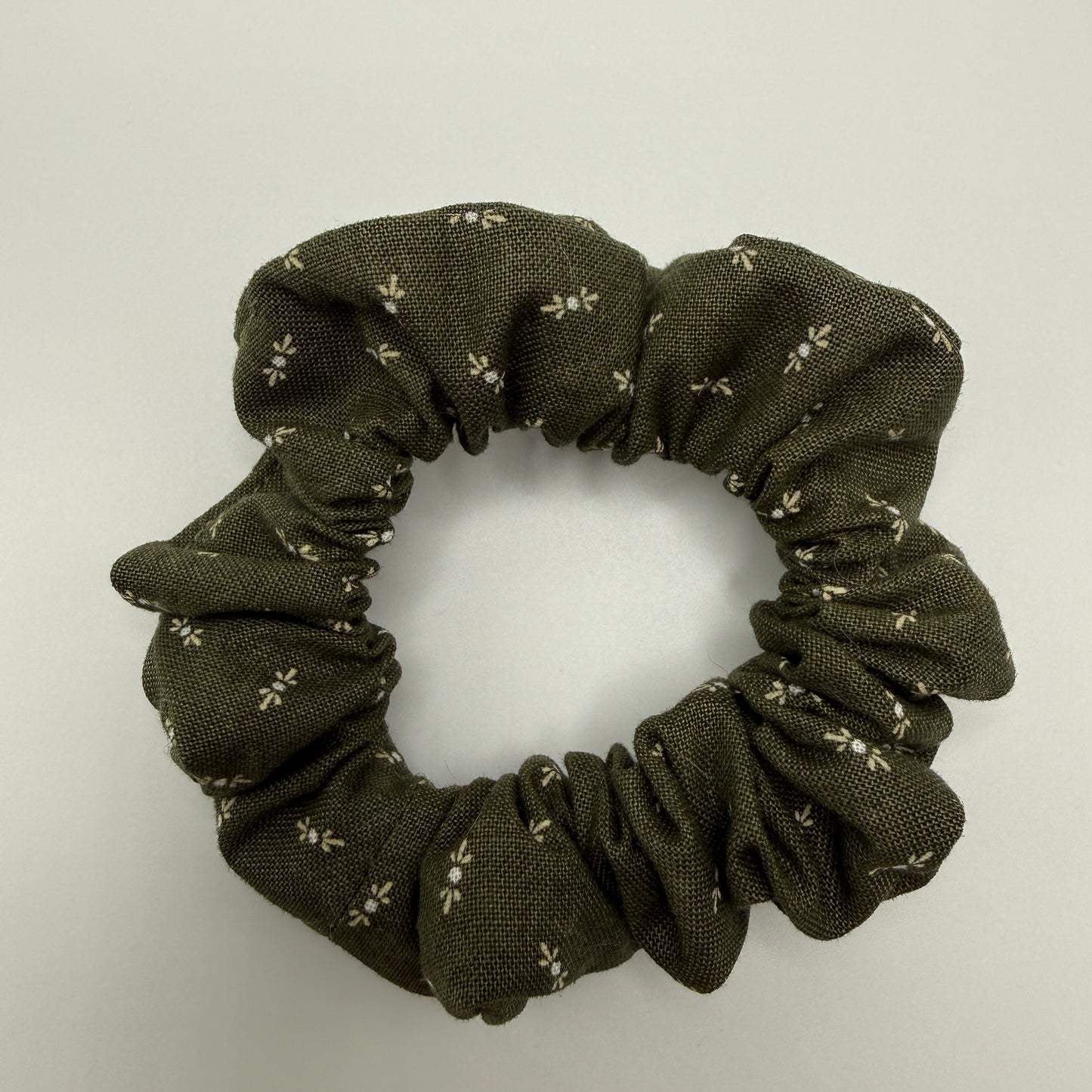 Wren Floral Scrunchie