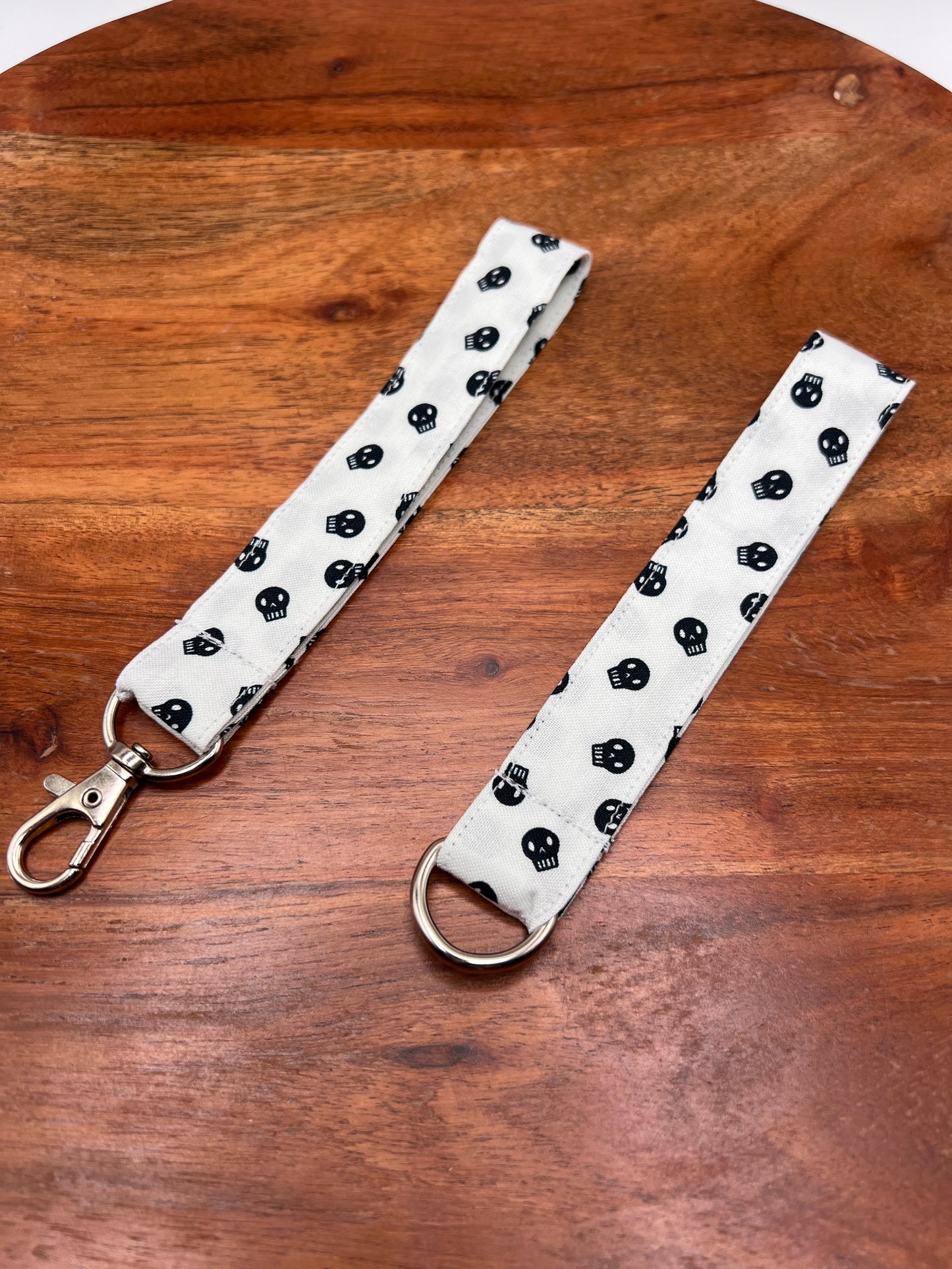 Last Chance! - White Skull Lanyard