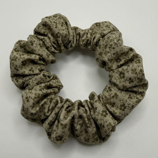 Shiloh Floral Scrunchie