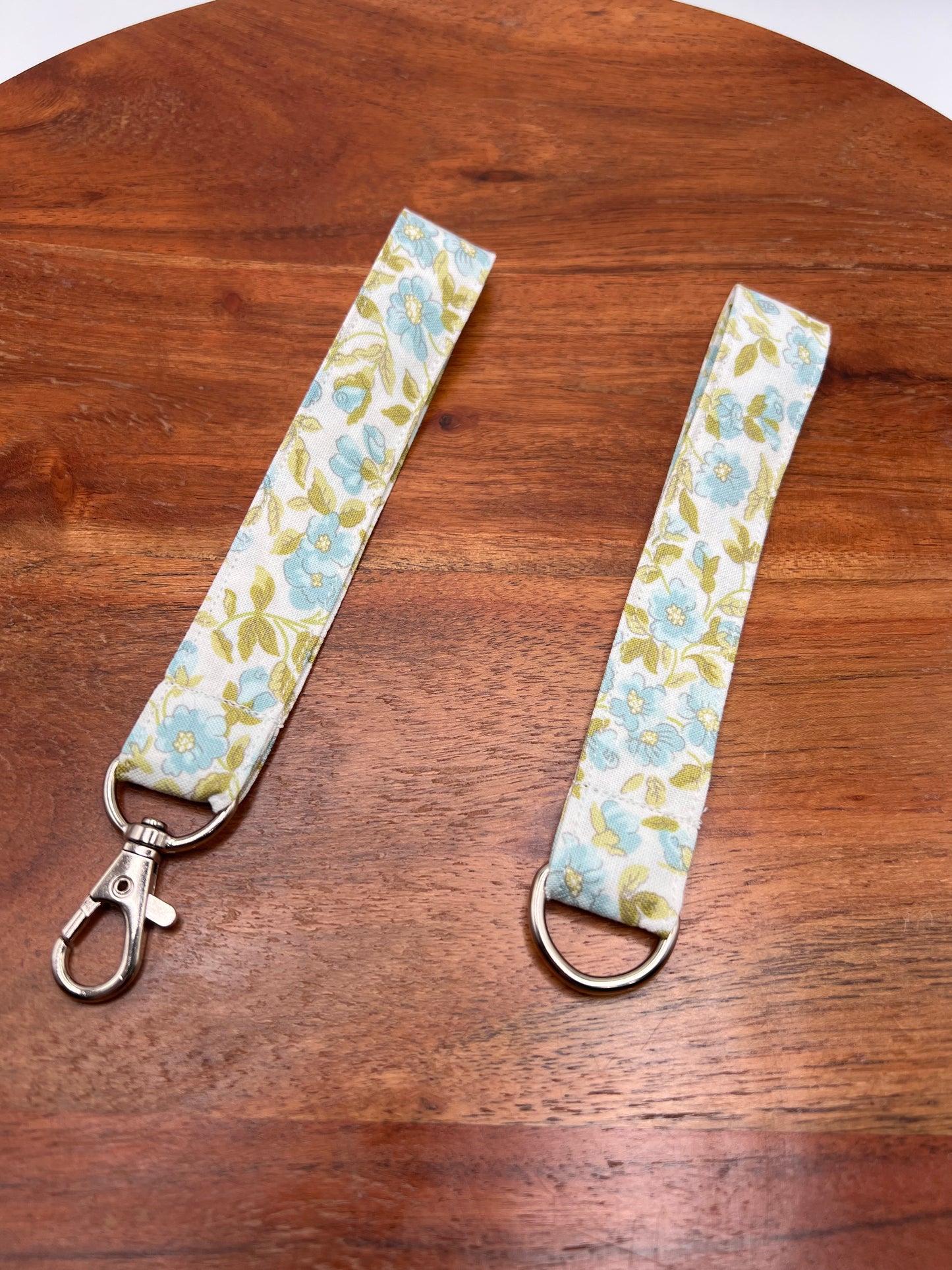 Vintage Forget Me Not Lanyards