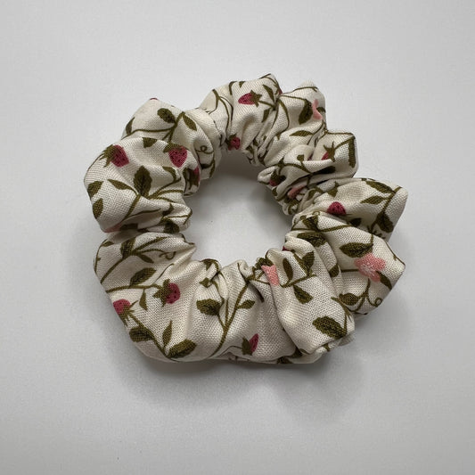 Strawberries and Cream Scrunchie