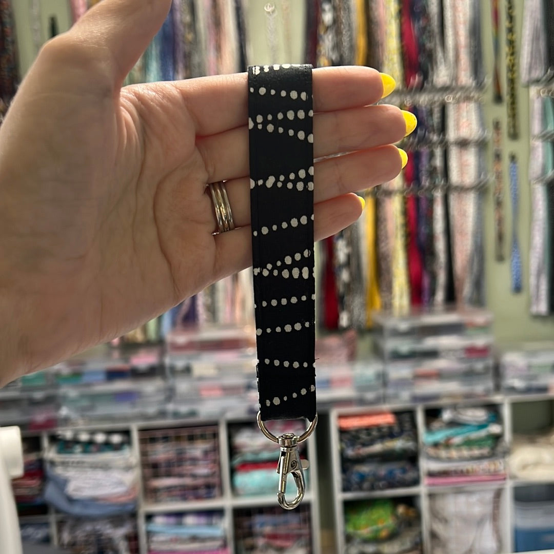 Black and White Dot Stripe Wristlet