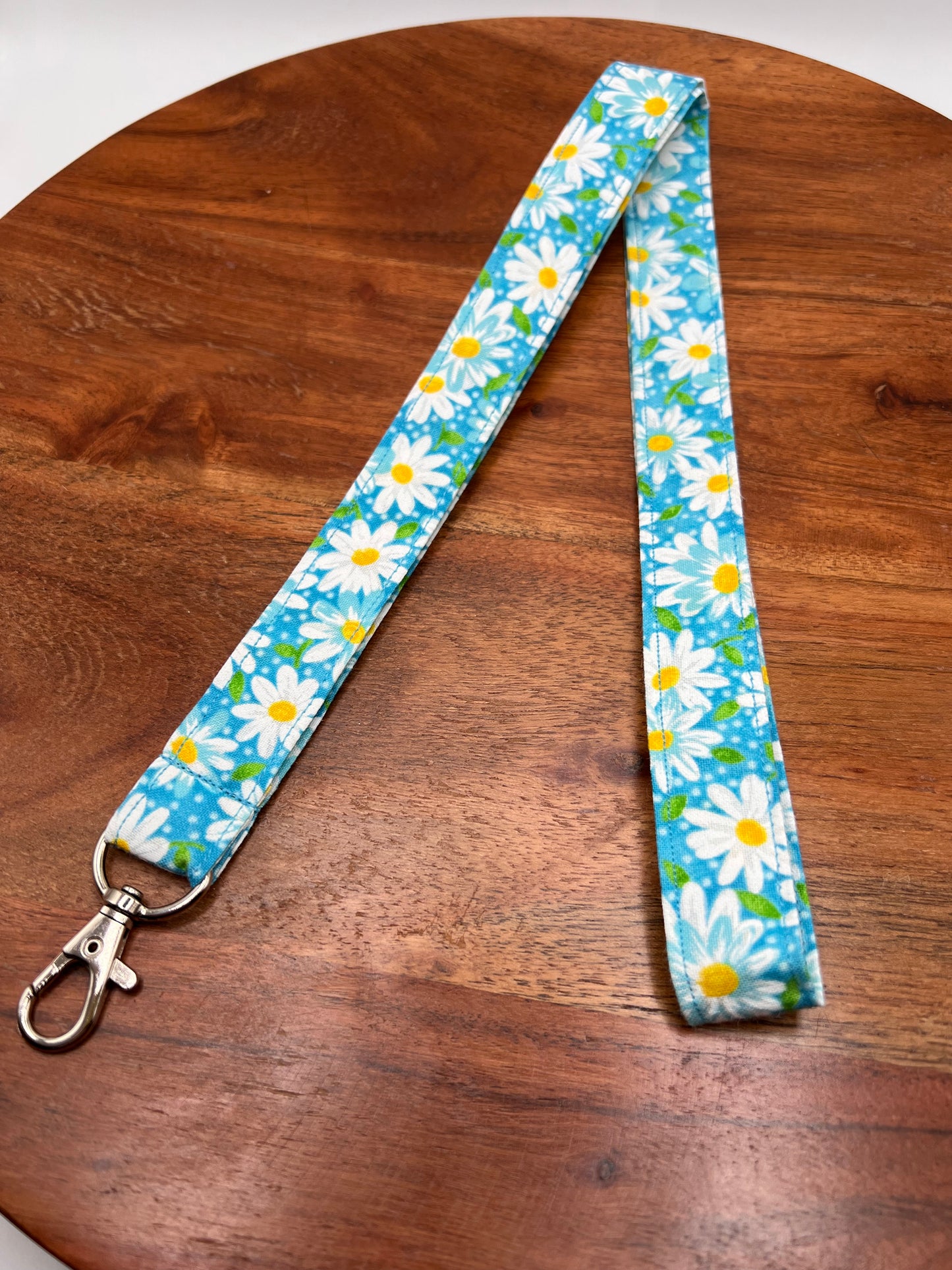 Teal Daisy Lanyard