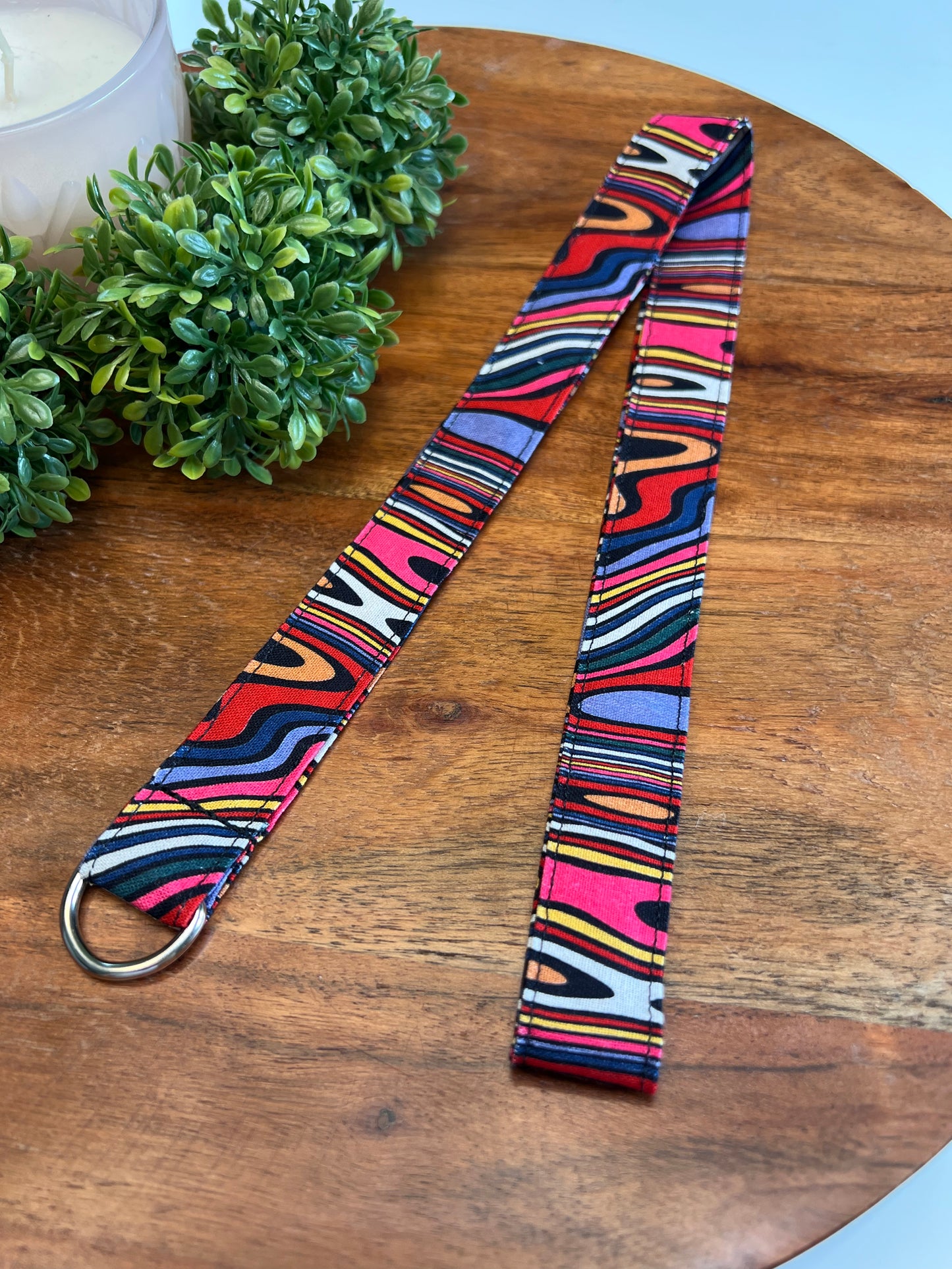 Retro Paint Pour Lanyards