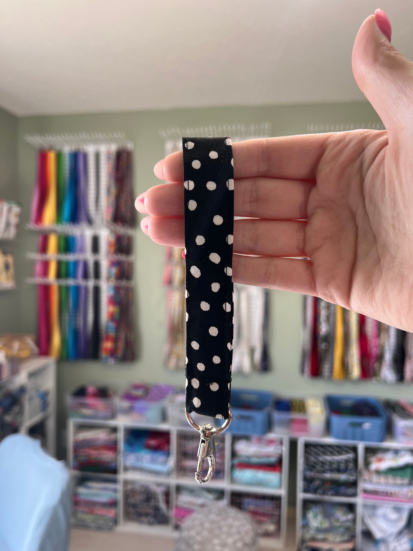 Black and White Dot Wristlet