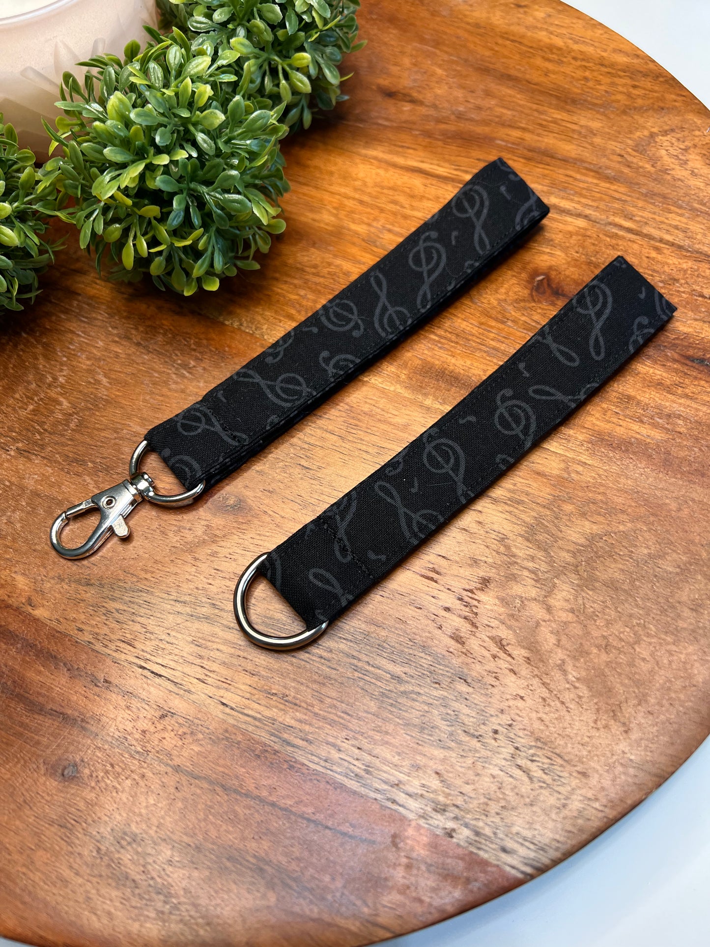 Black Music Note Lanyards